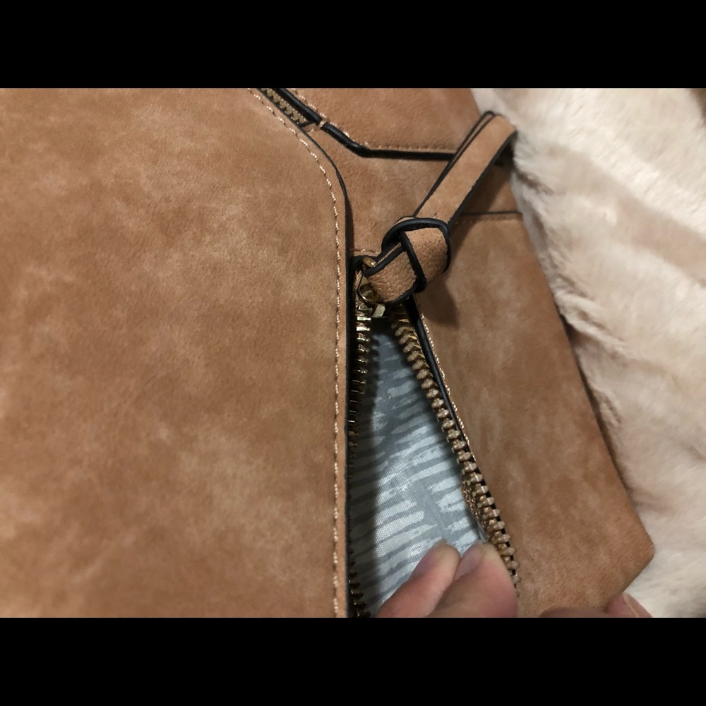 Crossbody bag - Picture 6 of 12